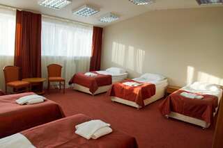 Гостиница Гранд Отель Шуя Шуя Односпальная кровать в общем номере с 5-ю кроватями-3